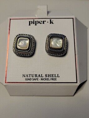 Piper•k NWT Natural Shell Mop Square Silver-Tone Stud Earrings Coastal,southwest